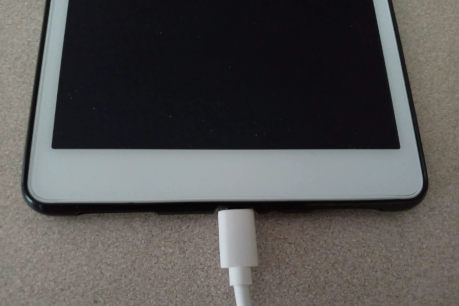 How A Broken Charging Port Affects Your Devices Lifespan in Auburn, CA How A Broken Charging Port Affects Your Devices Lifespan in Auburn, CA